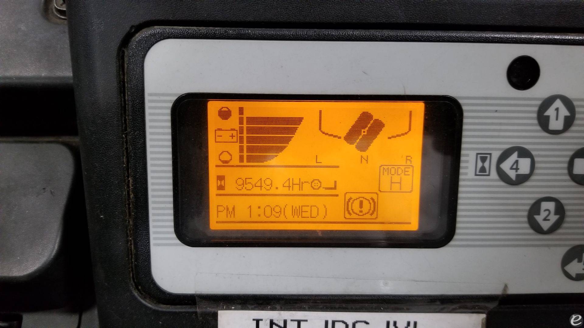 2013 Nissan AG1N1L20V At UsedEquipmentHub.com