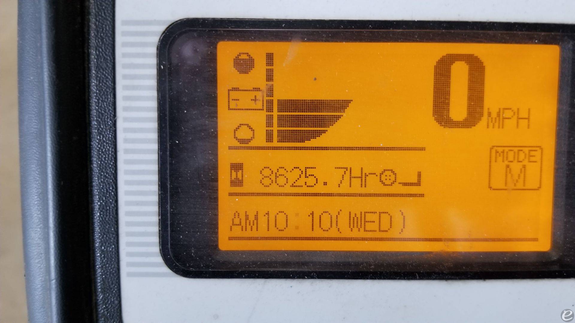 2014 Nissan MCJ1B1L18E At UsedEquipmentHub.com