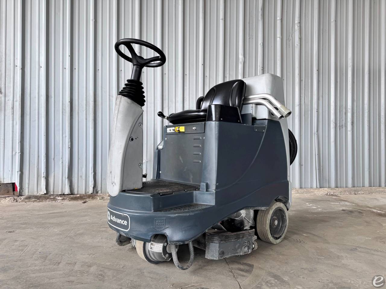 2013 Advance VACRide At UsedEquipmentHub.com