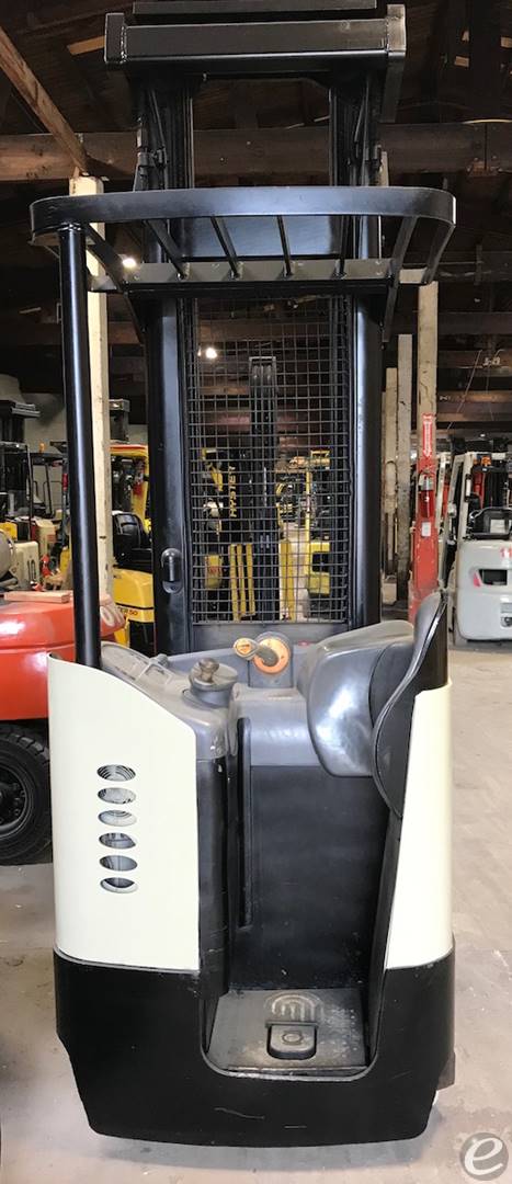 2008 Crown RR5220-45 At UsedEquipmentHub.com