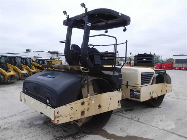 2011 Cascade 33H-REP-B808 At UsedEquipmentHub.com