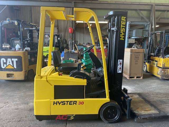 2005 Hyster J30ZT At UsedEquipmentHub.com