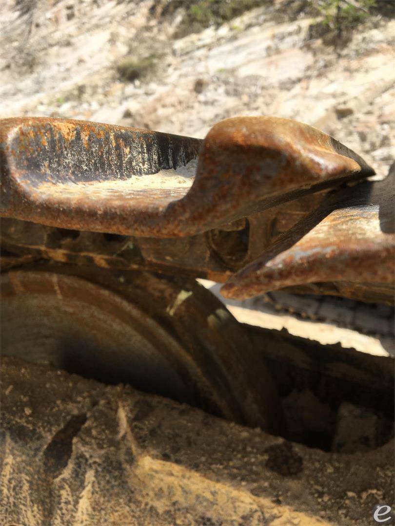 2015 Komatsu PC210 LC-10 At UsedEquipmentHub.com