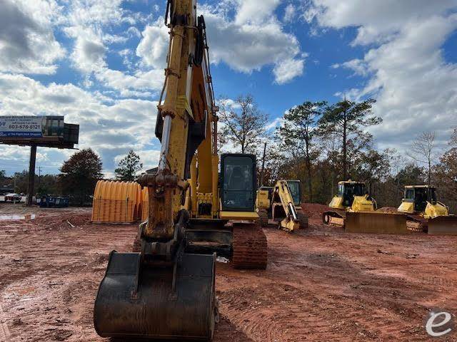 2017 Komatsu PC210 LC-11 At UsedEquipmentHub.com