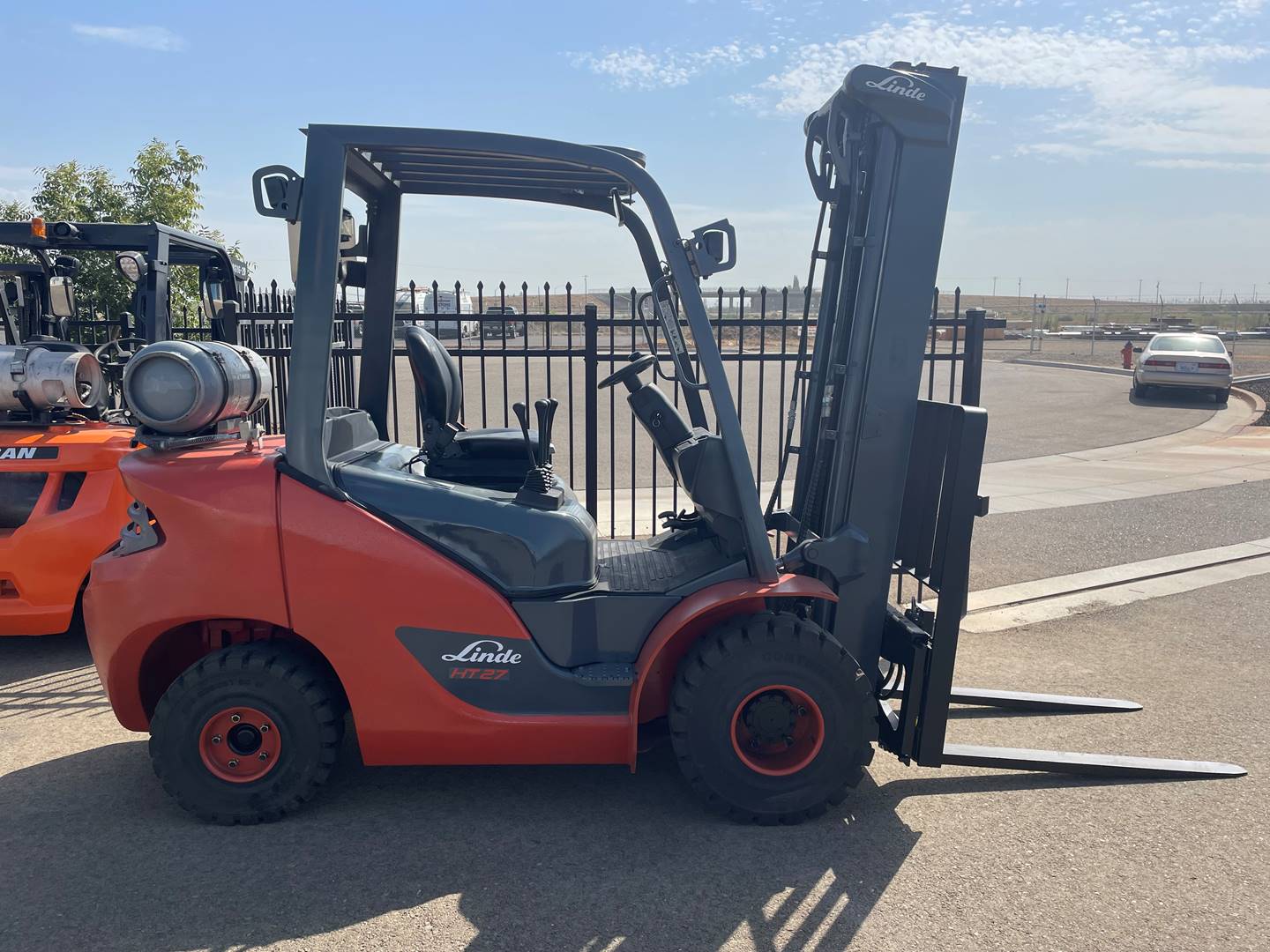 2018 Linde HT27 At UsedEquipmentHub.com
