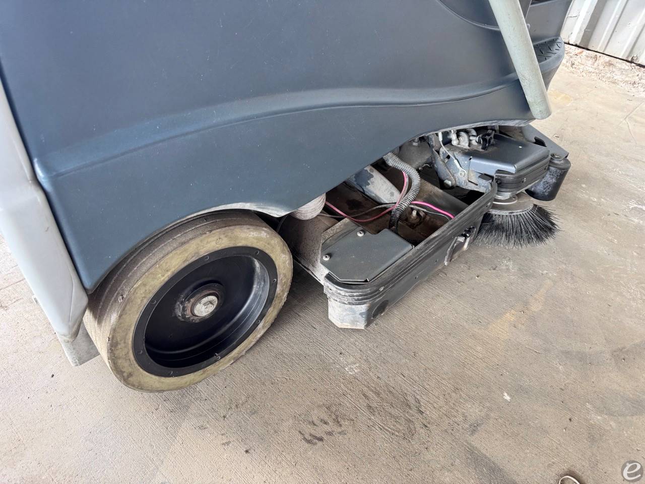 2013 Advance VACRide 3400 At UsedEquipmentHub.com