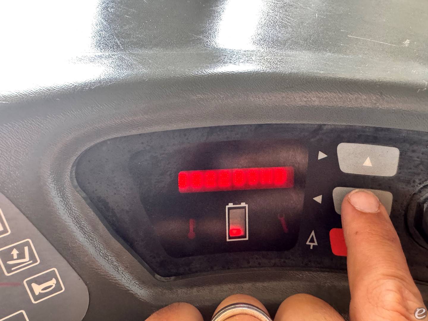 2010 Raymond 420-C40TT At UsedEquipmentHub.com