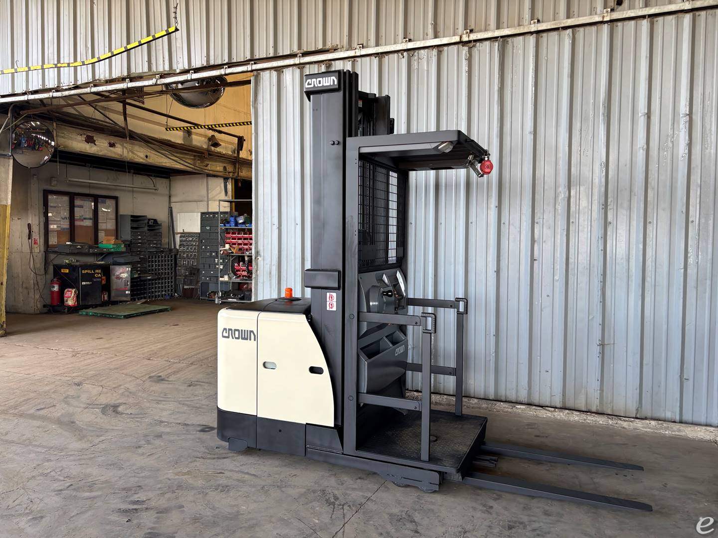 2016 Crown SP3520-30 At UsedEquipmentHub.com