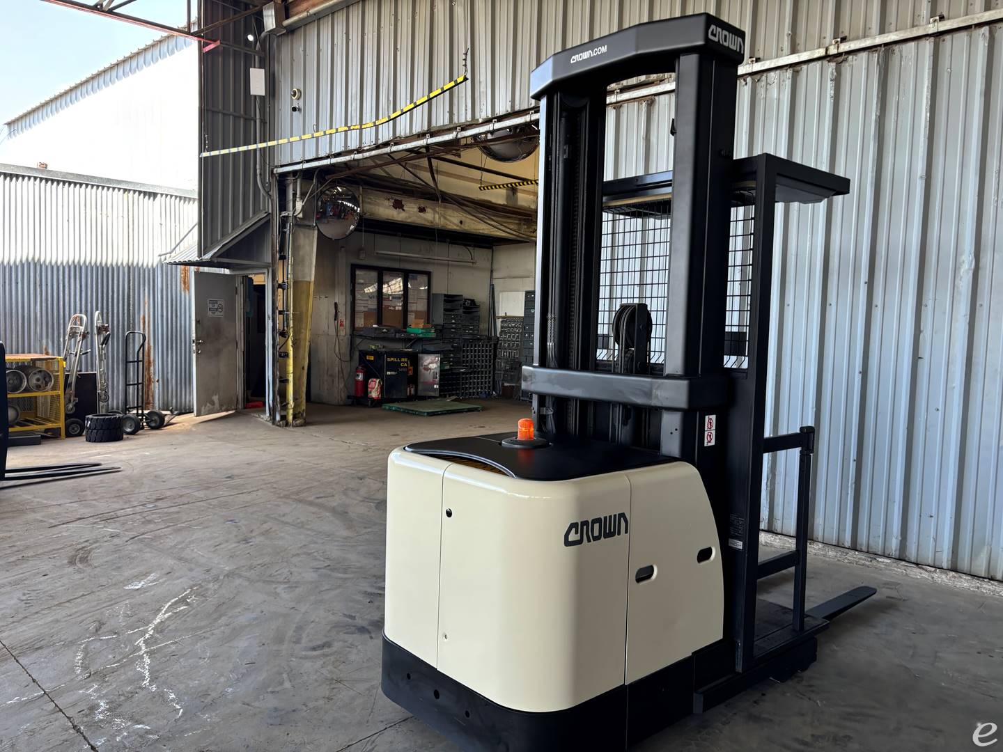 2016 Crown SP3520-30 At UsedEquipmentHub.com