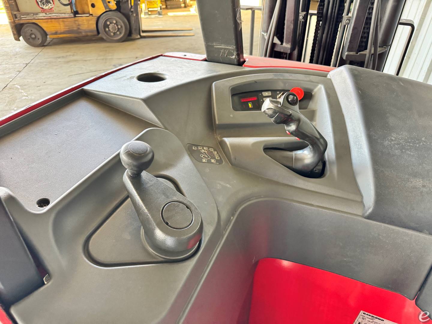 2017 Raymond 425-C35QM At UsedEquipmentHub.com